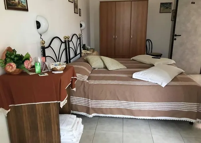 Hotell Ebe 3*